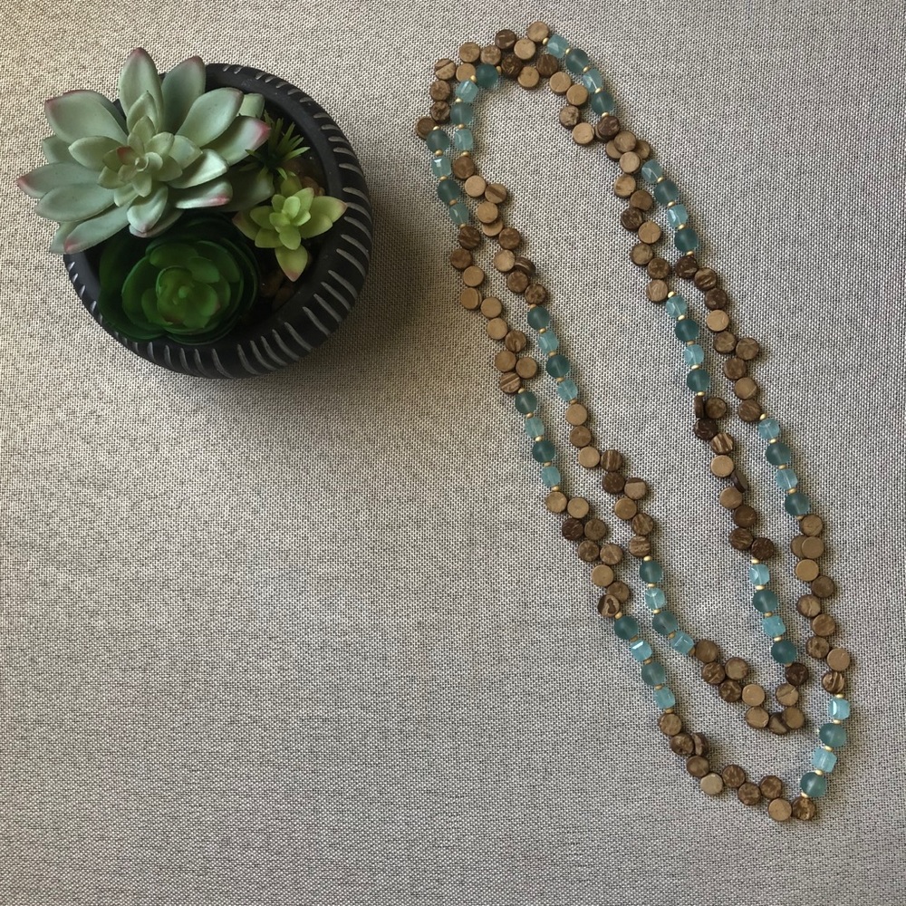 ⚡️Host Pick⚡️Artist Designed Distressed Wood and Bead Necklace - Picture 3 of 4